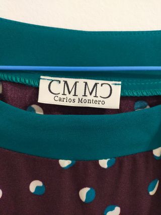 Blusa morada con lunares