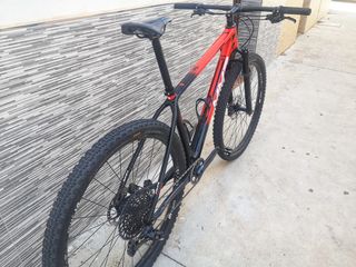 Bicicleta MMR de carbono