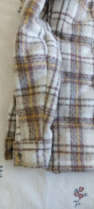 Chaqueta Zara cuadros capucha