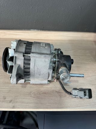 Alternador Nissan Terrano II 2002 Nuevo