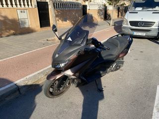 Yamaha TMAX 530