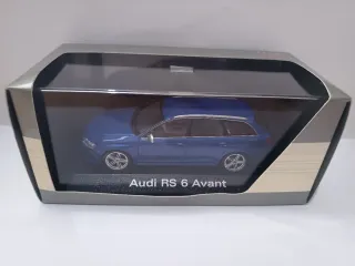 Maqueta Audi RS6 Avant escala 1/43 Minichamps