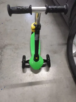 Monopattino Verde a 3 Ruote per Bambini