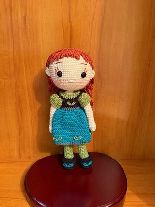 Ana Frozen Crochet