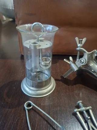 Antiguos utensilios médicos