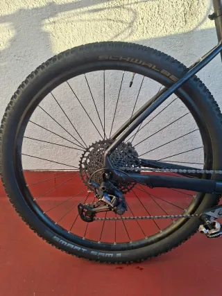 Bicicleta CUBE Attention Talla XL 29