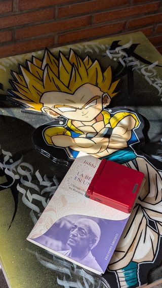 COFFE TABLE GOTENKS SJJ2