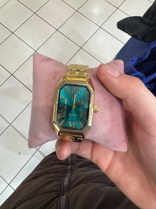 Reloj Tous Dorado y Verde