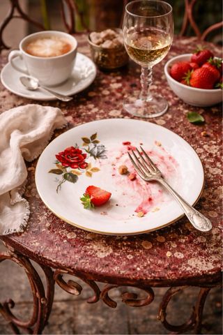 Plato de ceramica San Claudio