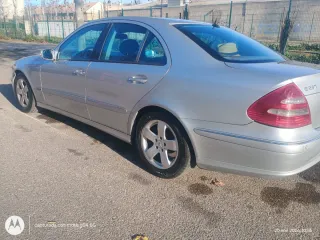 Mercedes-Benz Clase E 2004