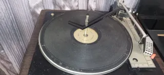 Tocadiscos Radio Cassette Ingra