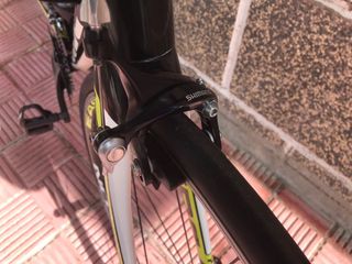 Bicicleta de carretera CUBE PELOTON