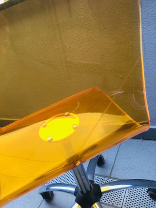 Silla escritorio naranja ruedas