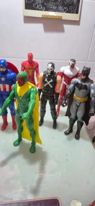 11 Figuras Superhéroes Marvel