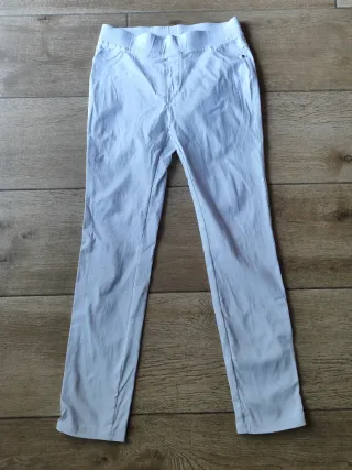 Pantalones blancos capri