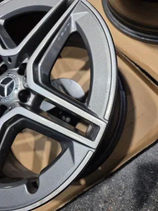 Llantas Originales Mercedes W177 Clase A (4uds)