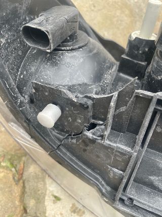 Faro Audi A4 B5 Para reparar