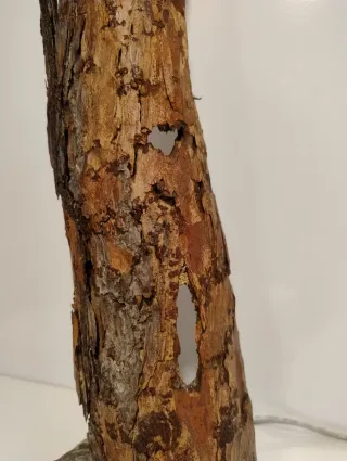 Lampada di design in pietra e legno