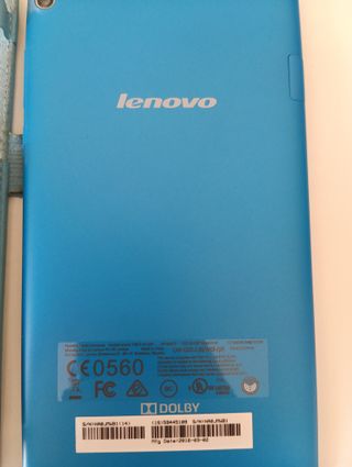 Tablet Lenovo Nera con Custodia Blu