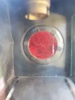 Antiguo farol ferroviario electrificado