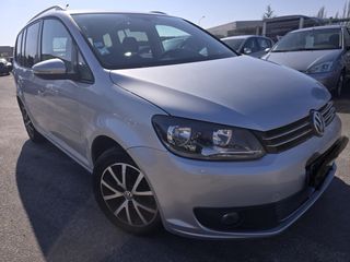 Volkswagen Touran 2011