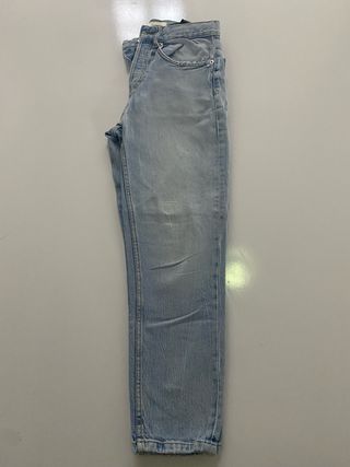 Pantalones vaqueros Zara rotos