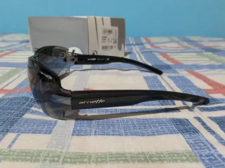 Gafas de Sol Arnette Negras