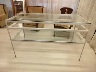 Mostrador expositor de hierro y cristal