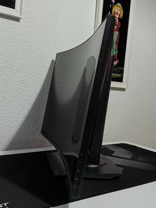 Monitor ASUS TUF Gaming Curvo 27’ 165hz NUEVO