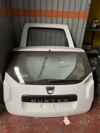 Portón trasero Dacia Duster I (2010–2017)