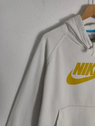 Sudadera Nike Vintage Blanca y Dorada