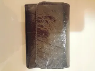 Cartera de polipiel negra