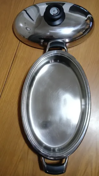 ESPECTACULAR Olla AMC 38x24cm inducción