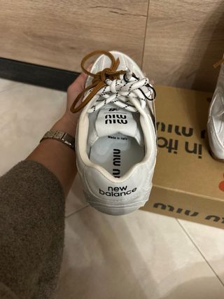 Tênis Miu Miu x New Balance Branco