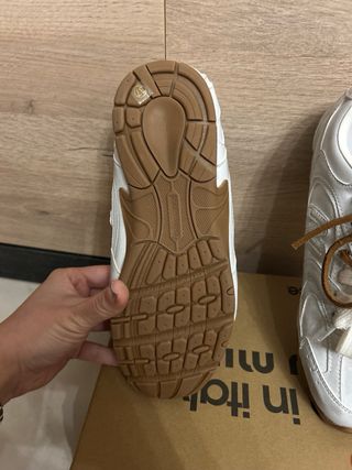 Tênis Miu Miu x New Balance Branco