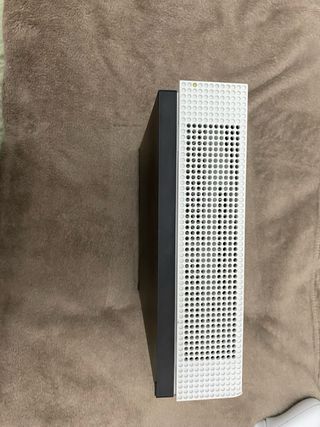 Xbox One S con FIFA 20