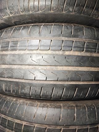 4x 205 60 R16 96V PIRELLI P7 SPALLE FINITA  Vendo