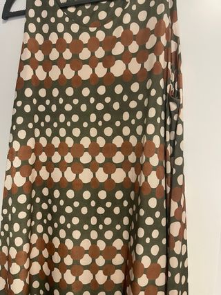 Vestido largo estampado lunares