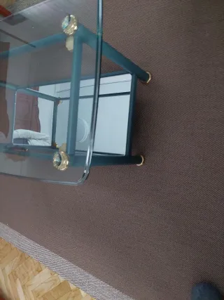 Mesa de centro cristal y metal dorado