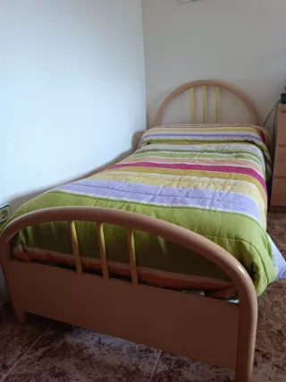 2 Camas Madera 1.80x0.90