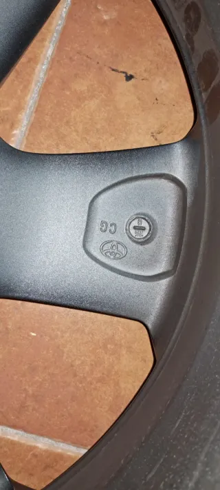 4 Llantas 18" Toyota Rav4 Nuevas