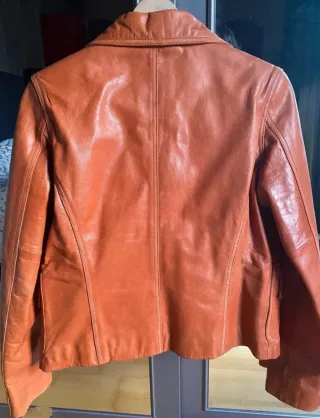 CHAQUETA DE AUTÉNTICA PIEL