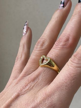 Anello cuore zirconi acciaio dorato