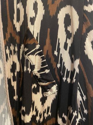 Cazadora Made in Italy Estampada