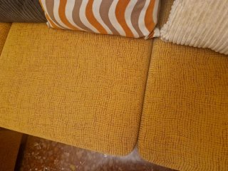 Sofá Rinconera + Mesa Octogonal + 4 Puff