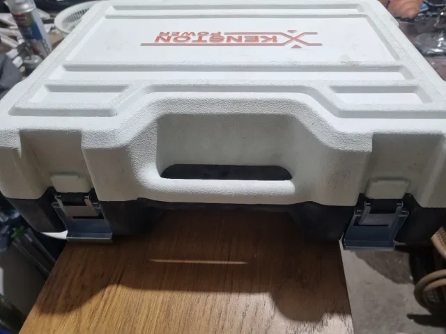 Maletín Kenston Power