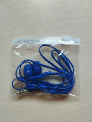 Auriculares azules