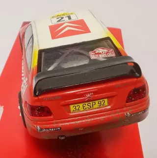 Citroen Xsara T4 WRC Loeb efecto barro Scalextric