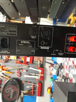 Etapa de Potencia SONIDOINKEL Negra/Plateada