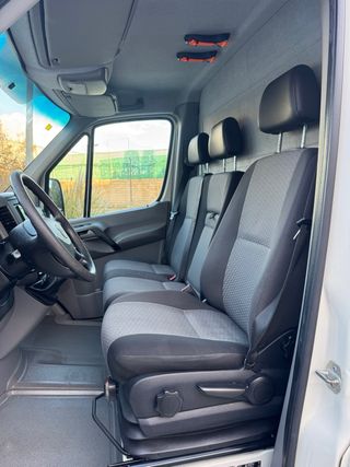 Volkswagen Crafter 2012